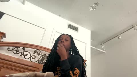 Snapshot of samoanne chatting on 12-19-24, 06:56 Samoanne online show from 12-19-24, 06:56