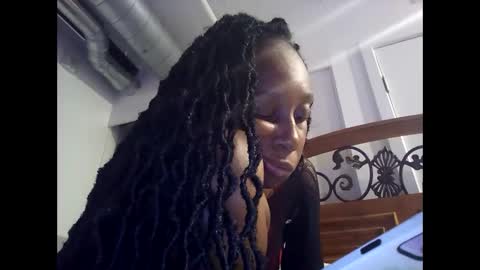 Snapshot of samoanne chatting on 12-27-24, 07:40 Samoanne online show from 12-27-24, 07:40