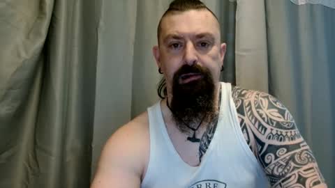 Snapshot of samoanthorn chatting on 02-04-25, 10:10 Samoanthorn online show from 02-04-25, 10:10