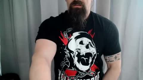 Snapshot of samoanthorn chatting on 02-18-25, 01:33 Samoanthorn online show from 02-18-25, 01:33