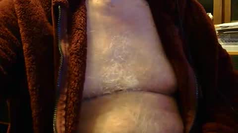 Snapshot of samsenior70 chatting on 11-16-25, 10:48 Sam online show from 11-16-25, 10:48