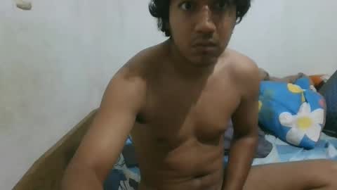 Snapshot of samu194454 chatting on 12-15-25, 02:32 samu194454 online show from 12-15-25, 02:32