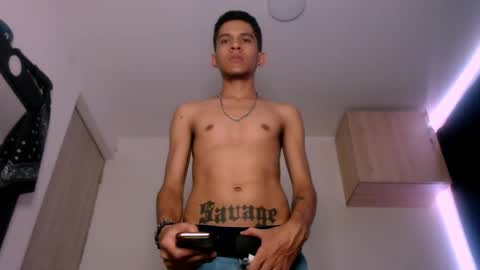   online show from 03-06-25, 03:02