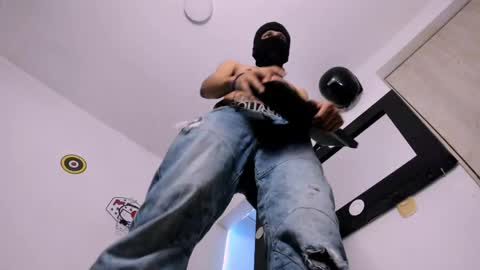   online show from 04-08-26, 06:24