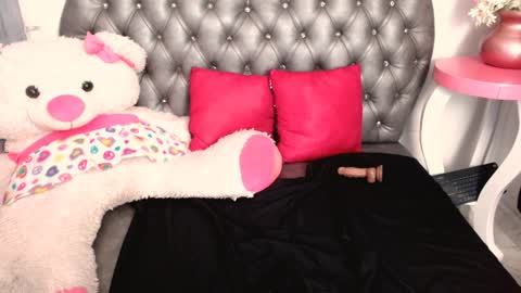 Sammy online show from 01-18-25, 01:52