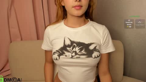 Snapshot of samy_bae chatting on 01-21-25, 09:25 Samantha online show from 01-21-25, 09:25