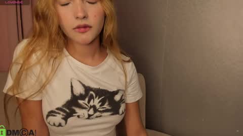 Snapshot of samy_bae chatting on 02-24-25, 09:31 Samantha online show from 02-24-25, 09:31