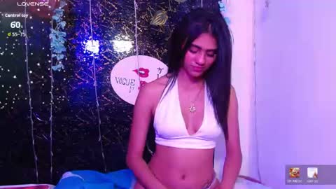 Laura mejia online show from 07-11-26, 08:11
