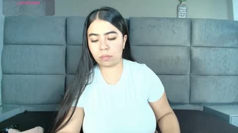 Snapshot of samy_grey01 chatting on 12-02-25, 03:12 S A M Y G R E Y online show from 12-02-25, 03:12