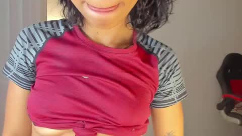 Hello I am absent due to a family calamity I will return soon-hola estoy ausente por un problema familiar volvere pronto. online show from 02-24-25, 11:19