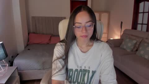 Snapshot of samy_one chatting on 01-11-25, 09:15 Samy online show from 01-11-25, 09:15