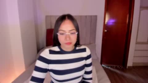 Snapshot of samy_one chatting on 03-06-25, 09:42 Samy online show from 03-06-25, 09:42