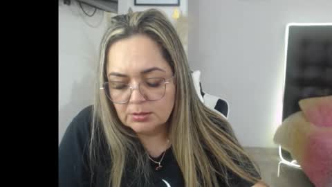 samy_vsn online show from 12-19-25, 05:53