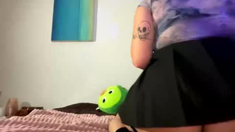 Samymoon online show from 12-04-25, 07:11