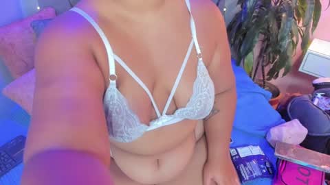 Snapshot of samyriverss chatting on 12-06-24, 03:19 Samy  online show from 12-06-24, 03:19