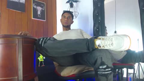 Sander online show from 09-26-25, 06:39