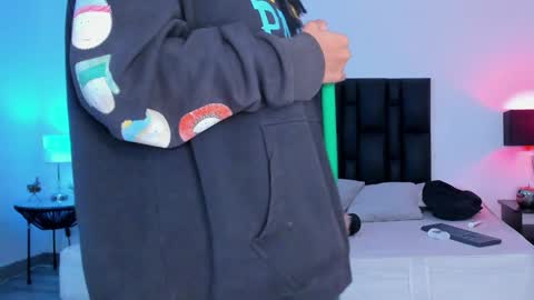 MilaSander online show from 01-25-25, 02:26