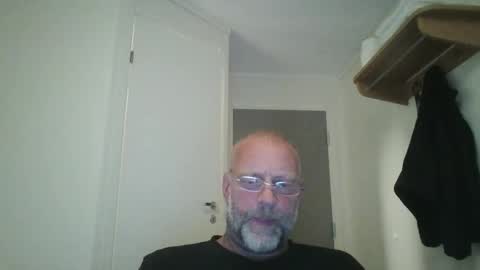 Snapshot of sandnesrune523 chatting on 09-23-25, 05:49 sandnesrune523 online show from 09-23-25, 05:49