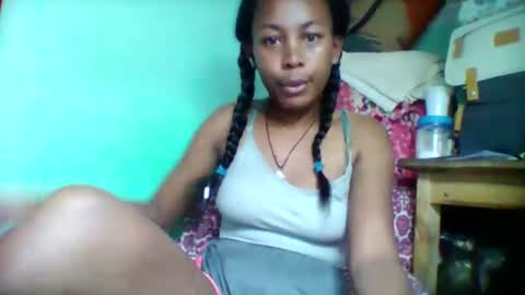 sandra1253099 online show from 10-01-25, 06:03