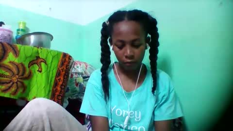 sandra1253099 online show from 11-30-25, 06:34