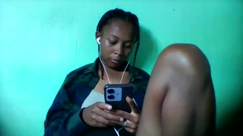 sandra1253099 online show from 01-14-26, 06:41