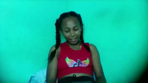 sandra1253099 online show from 02-06-26, 06:44