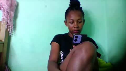 sandra1253099 online show from 03-06-26, 06:43