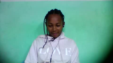 sandra1253099 online show from 03-13-26, 06:58