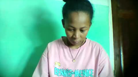 Snapshot of sandra1253099 chatting on 05-13-26, 07:28 sandra1253099 online show from 05-13-26, 07:28