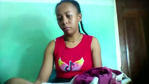 Snapshot of sandra1253099 chatting on 05-15-26, 03:24 sandra1253099 online show from 05-15-26, 03:24