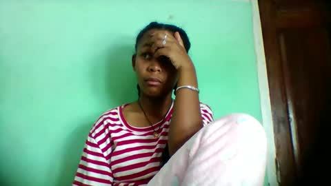 Snapshot of sandra1253099 chatting on 05-16-26, 06:43 sandra1253099 online show from 05-16-26, 06:43
