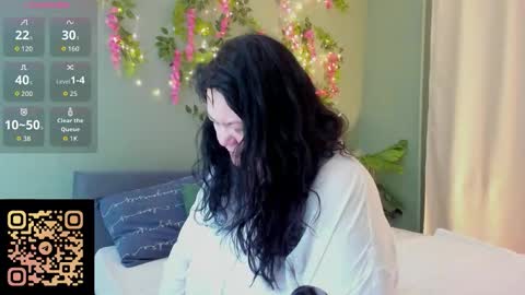 Snapshot of sandra__jackson chatting on 12-14-25, 02:39 sandra__jackson online show from 12-14-25, 02:39