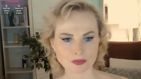 Sandra online show from 03-07-26, 05:48