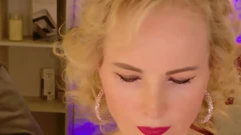 Sandra online show from 04-27-26, 05:27