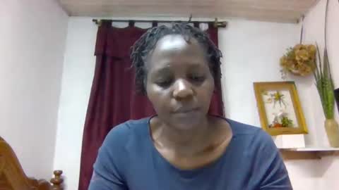 sandra online show from 04-23-26, 05:48