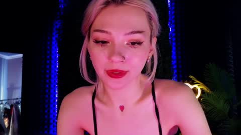 Snapshot of sandraboyl chatting on 01-15-25, 04:15 Sandy online show from 01-15-25, 04:15