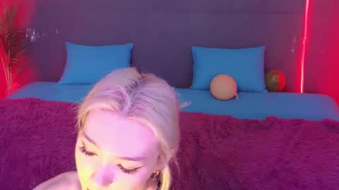 Snapshot of sandraboyl chatting on 03-08-25, 04:34 Sandy online show from 03-08-25, 04:34