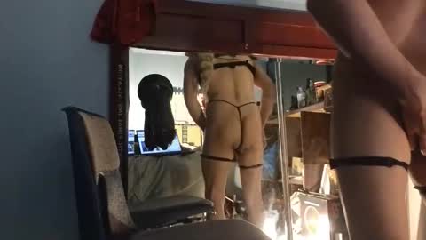 Sandra online show from 04-29-26, 08:07