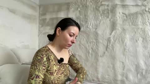 Sandra Schonherz online show from 03-11-25, 06:43