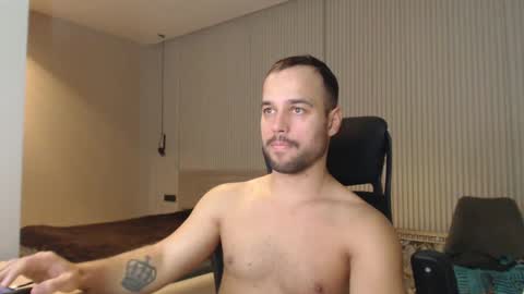 DeAlex online show from 01-22-25, 01:42