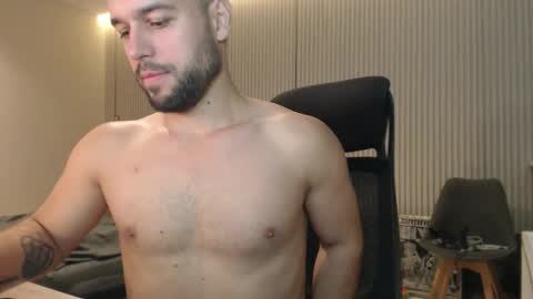 DeAlex online show from 10-22-25, 09:03