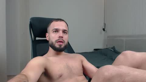 DeAlex online show from 11-25-25, 10:43