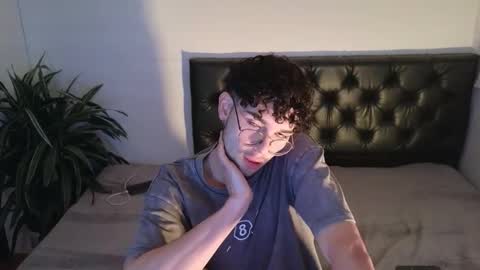 sandro_vitali online show from 10-17-25, 06:38