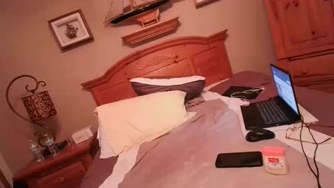 sandy5662 online show from 09-11-25, 12:22