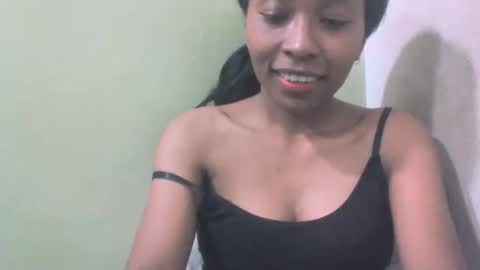 sandy735579 online show from 04-19-26, 08:57