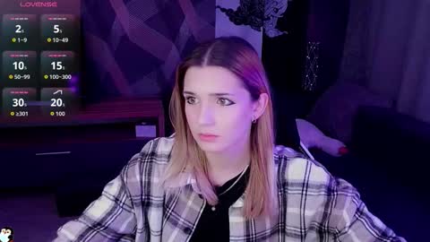 Snapshot of sandy_belle88 chatting on 10-19-25, 06:08 sandy_belle88 online show from 10-19-25, 06:08