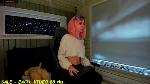 Sandy and Chris online show from 11-14-25, 10:14