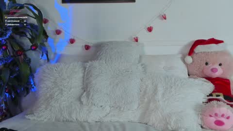 Snapshot of sandy_morgan chatting on 12-19-24, 08:23 sandy morgan online show from 12-19-24, 08:23