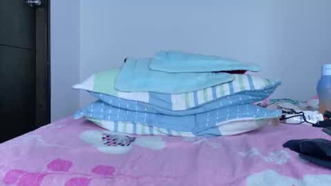 sandy online show from 11-26-25, 03:57