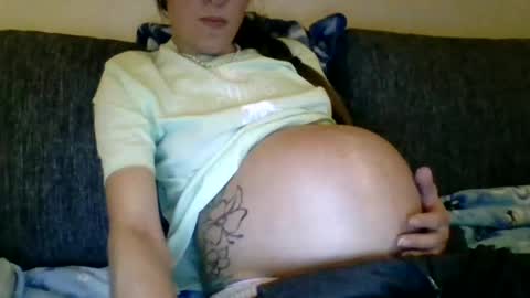 Snapshot of sandysun_shine chatting on 12-05-24, 07:17 Sandy online show from 12-05-24, 07:17